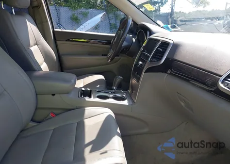 2013 Jeep Grand Cherokee Laredo из США, поврежденный, VIN 1C4RJFAG5DC634430